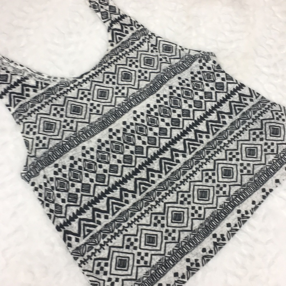 B&W Aztec Print Crop Top